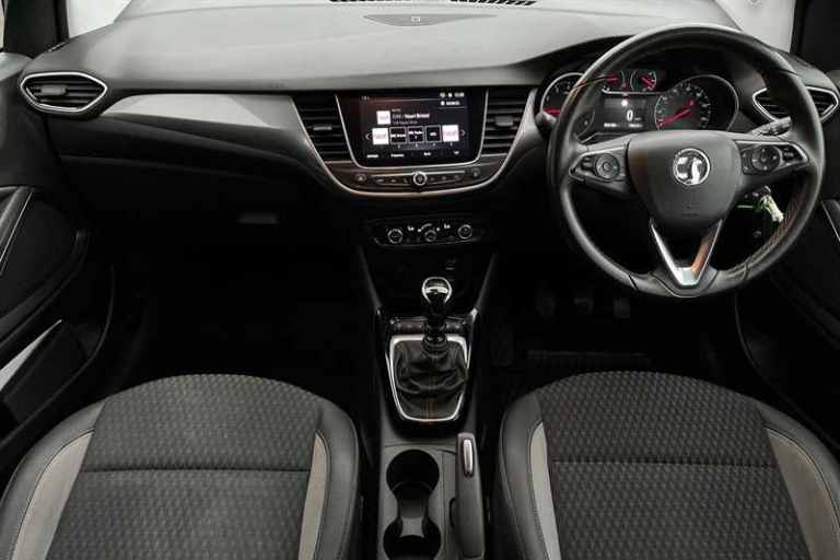 2019 Vauxhall Crossland X 1.2T ecoTec [110] Tech Line Nav 5dr [6 Spd] [S/S] HATCHBACK PETROL Manual