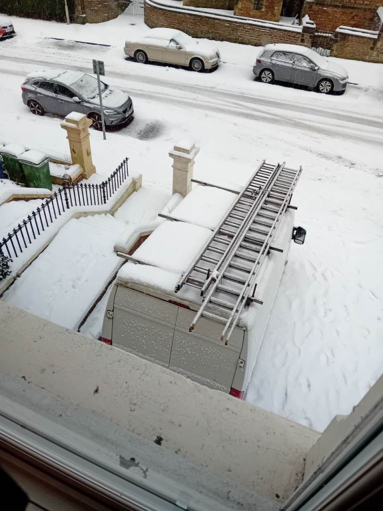 3 Heavy duty roof bars