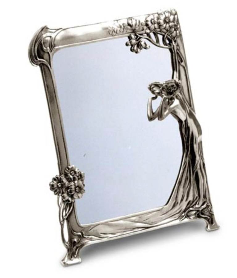 Vanity mirror 