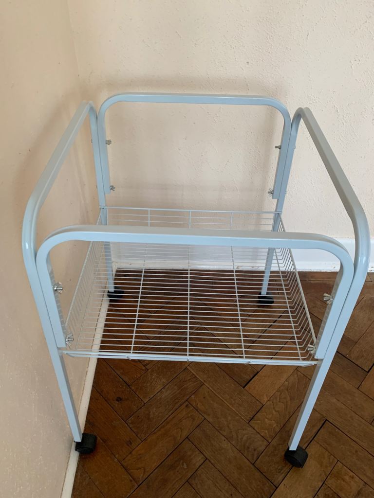 Bird cage stand
