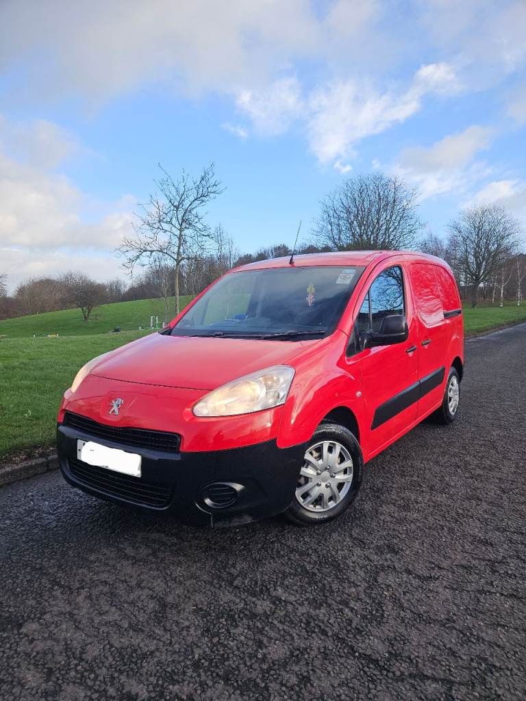 12/ reg  Peugeot partner 1.6 hdi fsh 68  k sim combo connect partner caddy berlingo