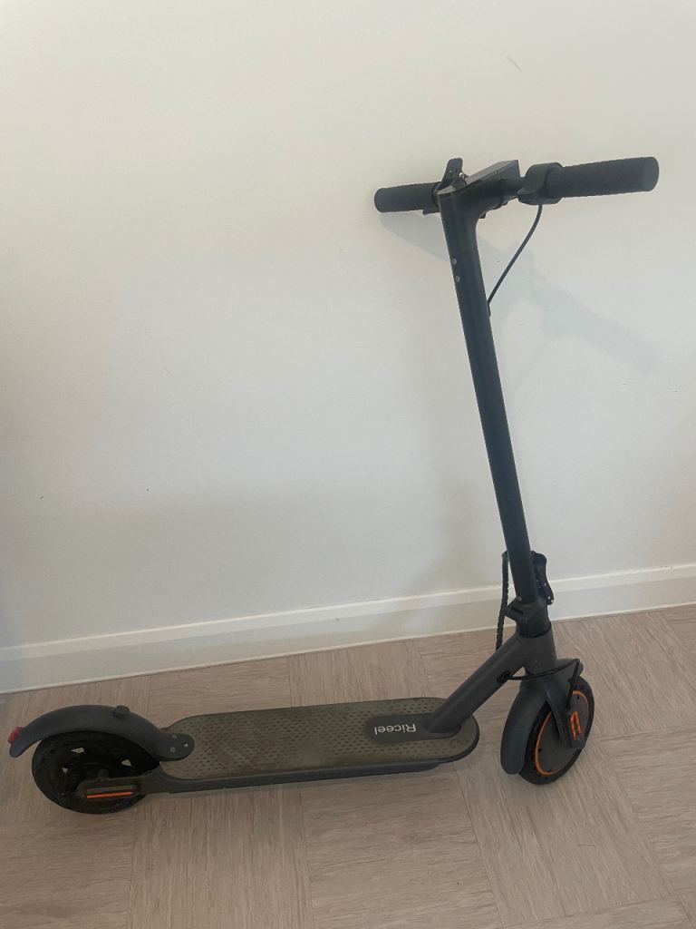 Riceel Electric Scooter – £25£