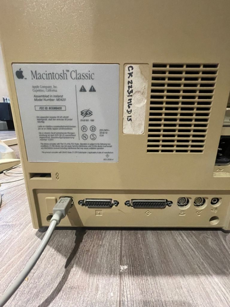 Apple Macintosh computer 