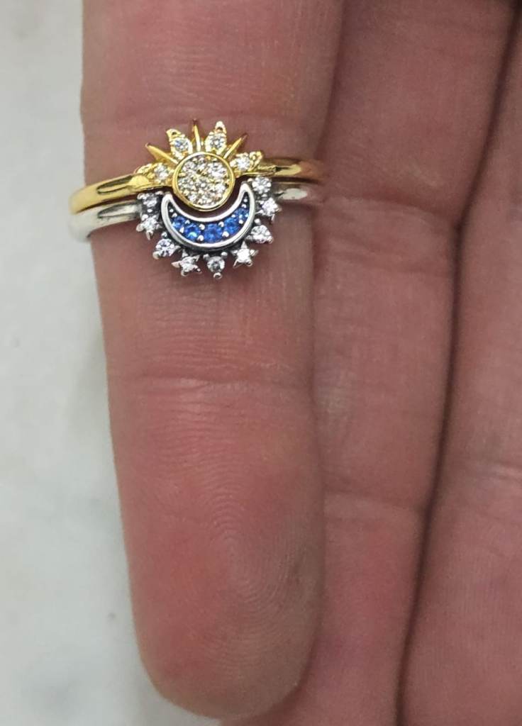 Pandora sun and moon ring set size 54, 56 and 52 