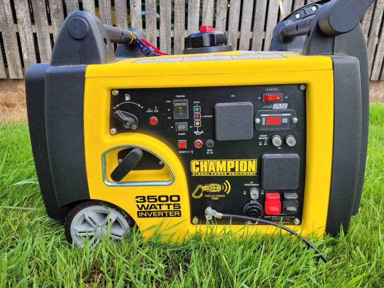 Generator Champion 