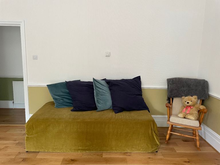 Vintage Trundle Daybed