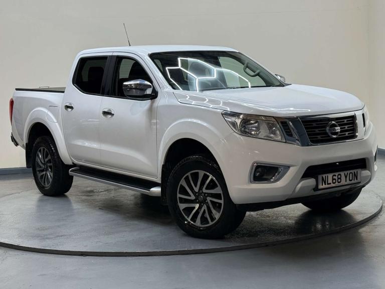 2018 Nissan Navara 2.3 Navara Acenta+ dCi Auto 4WD 5dr SUV Diesel Automatic