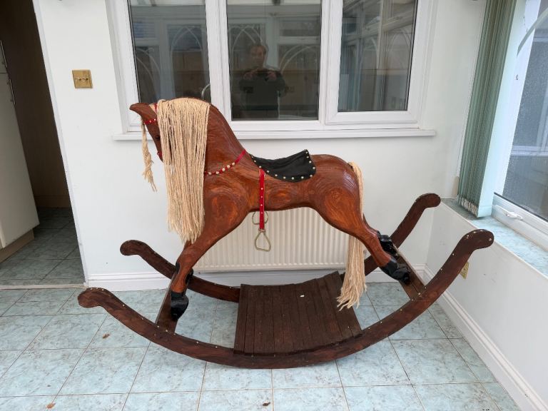 Rocking horse 
