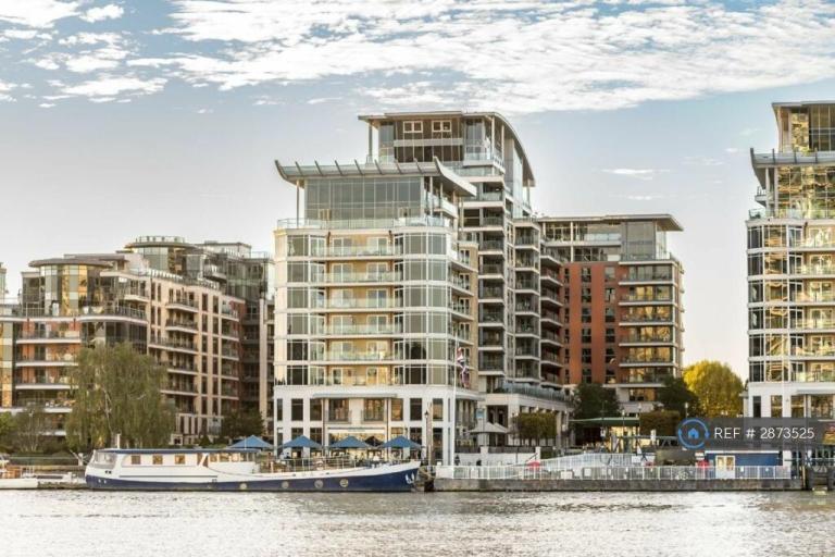 2 bedroom flat in The Boulevard, London, SW6 (2 bed) (#2873525)
