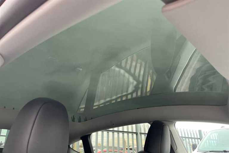 2022 Tesla Model Y Long Range AWD 5dr Auto MPV ELECTRIC Automatic