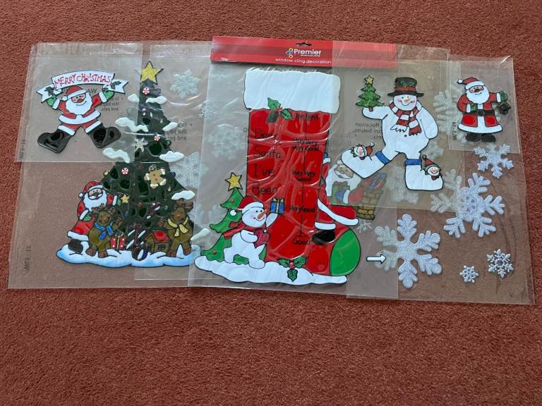 7 ASSORTED DECORATIONS CHRISTMAS WINDOW CLINGS / DECALS