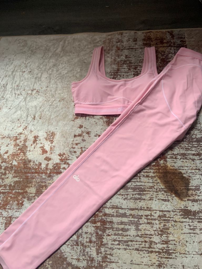 Alo Yoga Pink Bra and Leggings Set - New with Tags