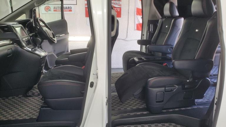 Toyota vellfire GS 2.4 auto 7 seats japanese import only 39k miles 2014 