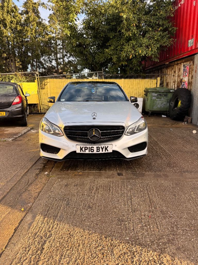 Mercedes-Benz, E CLASS, Saloon, 2016, Semi-Auto, 2987 (cc), 4 doors