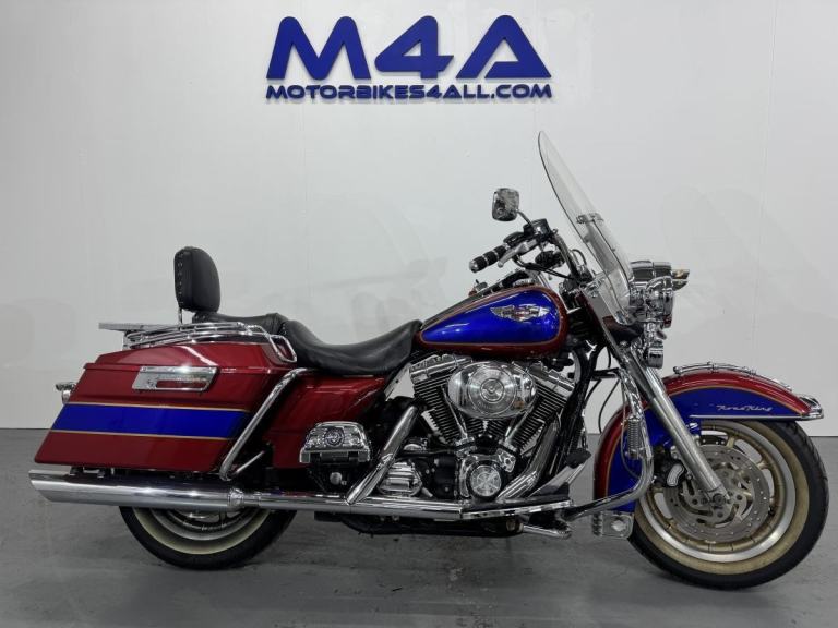 HARLEY DAVIDSON FLHRI ROAD KING 2003