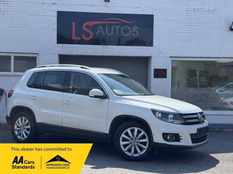 2015 Volkswagen Tiguan 2.0 TDI BlueMotion Tech Match SUV 5dr Diesel Manual 2WD Euro 6 (s/s) (150 ...