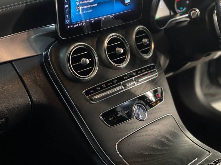 2019 Mercedes-Benz C Class 1.5 C200 MHEV AMG Line Coupe 2dr Petrol G-Tronic+ Euro 6 (s/s) (198 ps...