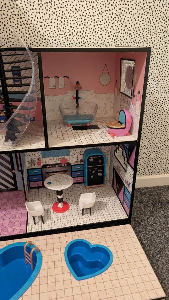 Lol doll house 