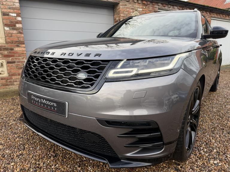 LAND ROVER RANGE ROVER VELAR 3.0 D300 R-Dynamic HSE 2019