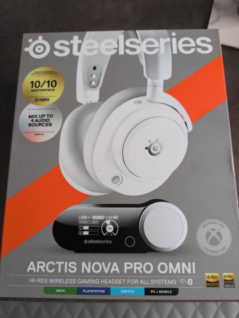 SteelSeries Arctis Nova Pro Omni Wireless Gaming Headset - New