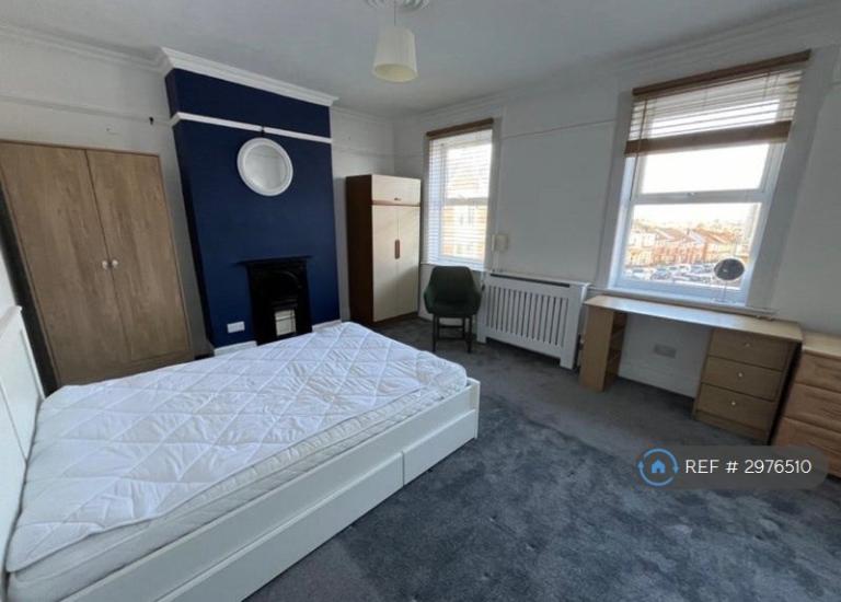 4 bedroom house in Jubilee Road, Exeter, EX1 (4 bed) (#2976510)