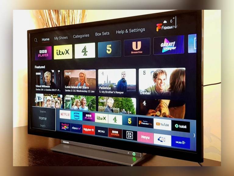 32 Smart TV Toshiba D-LED - Netflix YouTube Prime