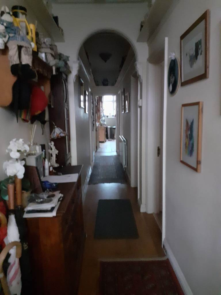 Bright  room  for  rent  available  now  