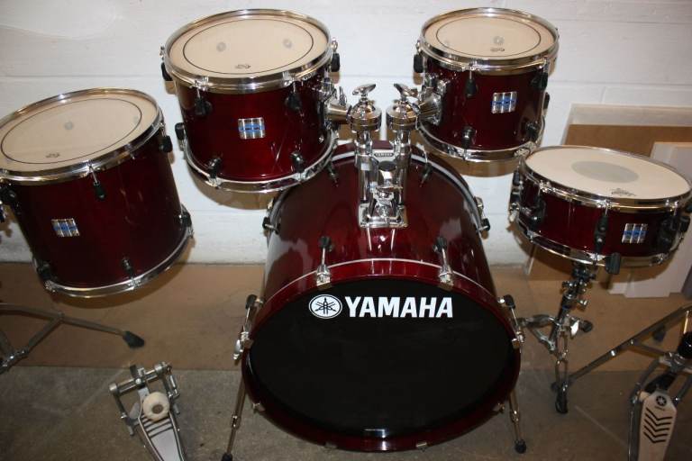 Yamaha Stage Custom Advantage Nouveau Cranberry Red Full Drum Kit 22in Bass + Hardware ~ £550 ono