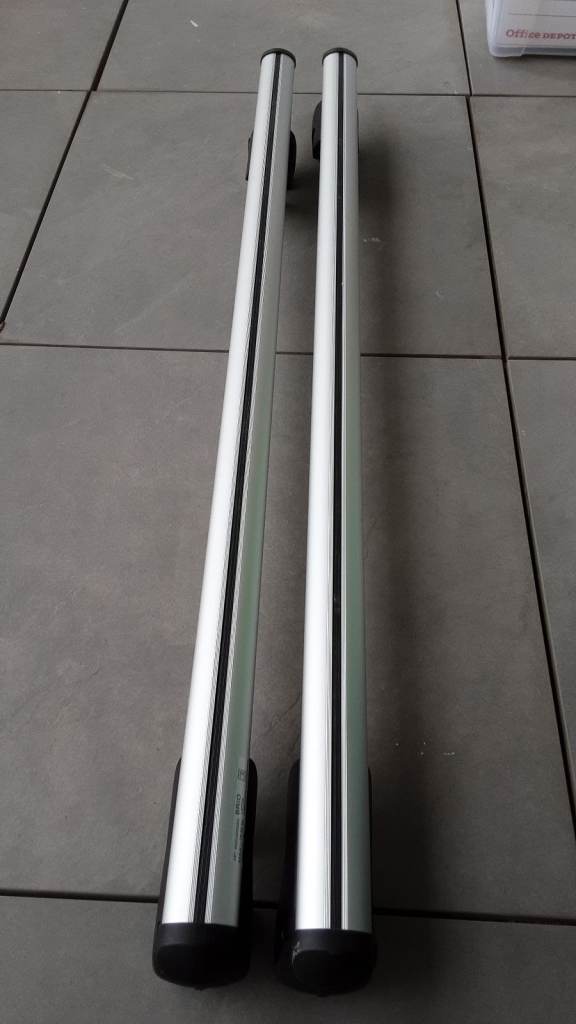 Aluminium Roof Bars 120CM with Lock
