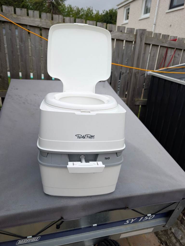 Thetford 165 Flushing porta potti 
