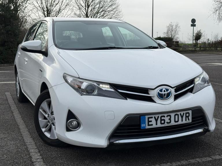2013 Toyota Auris 1.8 VVTi Hybrid Icon 5dr CVT Auto HATCHBACK PETROL/ELECTRIC Automatic