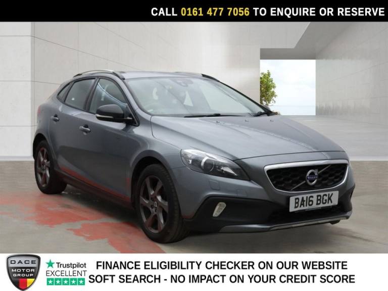 2016 Volvo V40 Cross Country 2.0 D2 Lux Hatchback 5dr Diesel Auto Euro 6 (s/s) (120 ps) Hatchback...