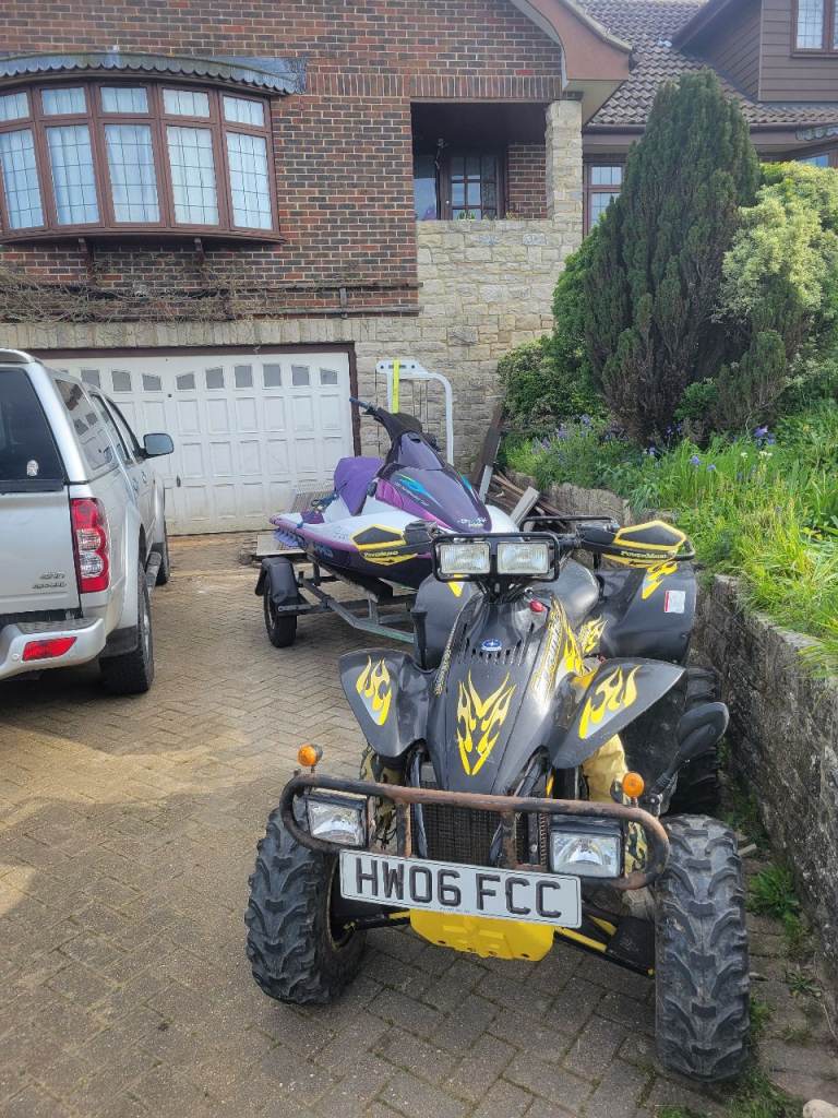 Road leagl quad bike