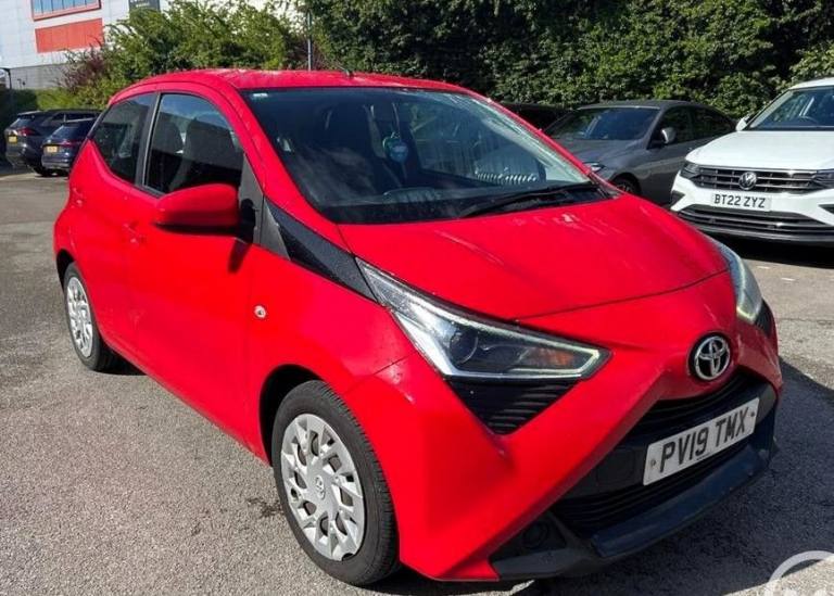 2019 Toyota AYGO 1.0 VVT-i x-play Hatchback 5dr Petrol x-shift Euro 6 (71 ps) Hatchback Petrol Au...