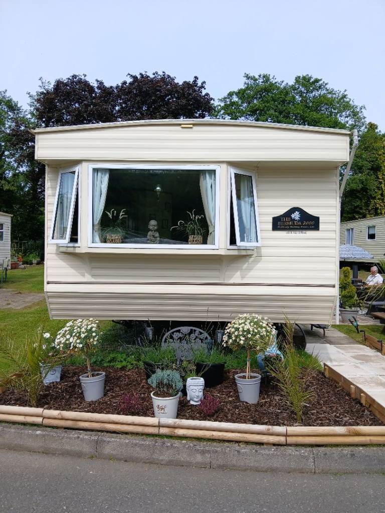 Willerby Bermuda Sited Static Caravan 2000