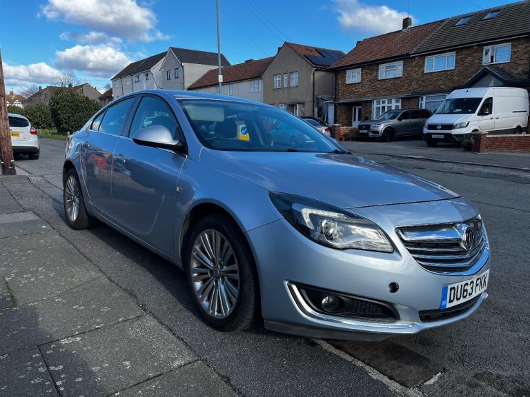 Vauxhall, INSIGNIA, Hatchback, 2013, Manual, 1796 (cc), 5 doors