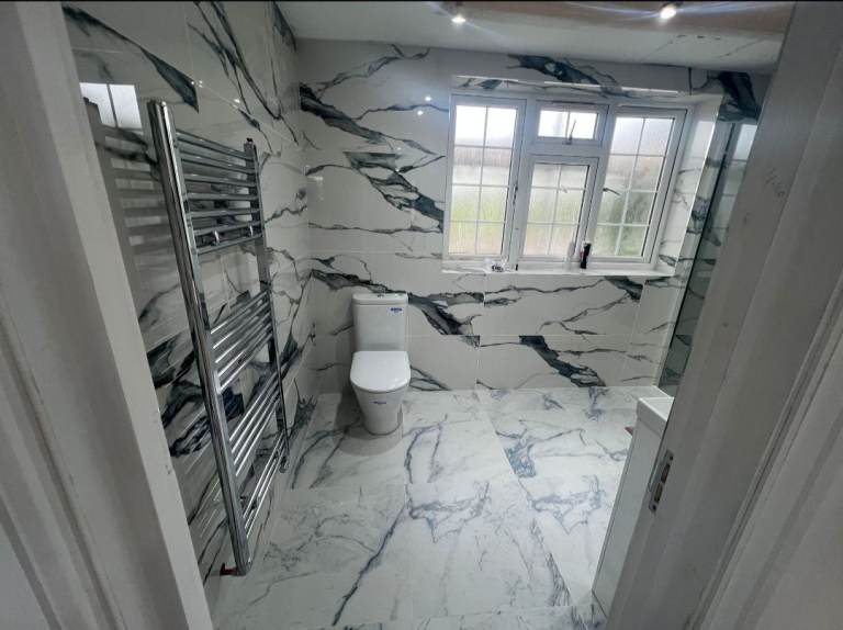 Tap fitter / Shower fitter / Douche fitter / Bathroom fitter / Kitchen fitter