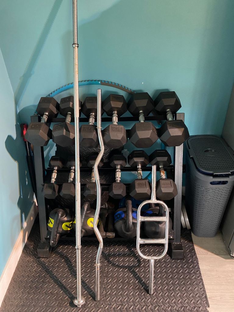 REDUCED!!! Barbell,Curl,Tricep Bars and Weight Plates 