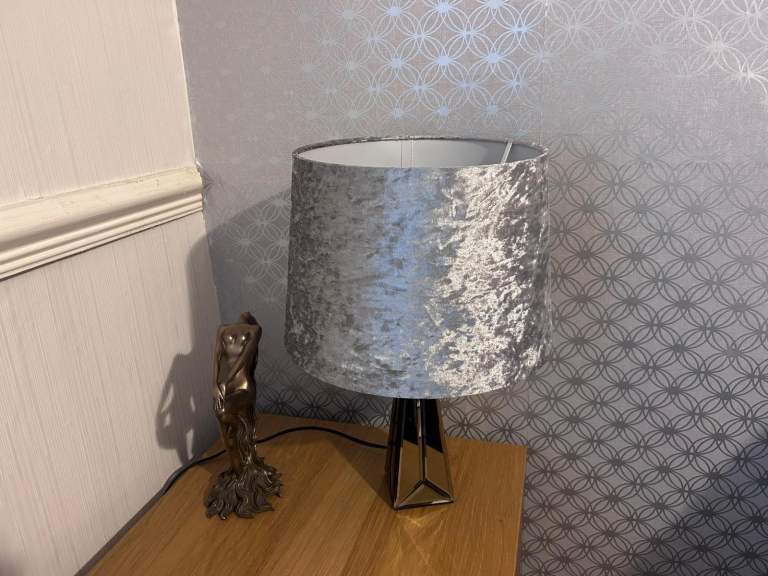 image for Mirrored Lamp with shade £20