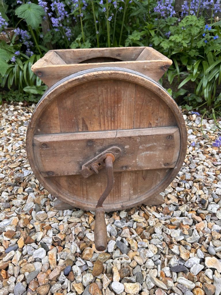 Antique wooden butter churn - Farm - cottage