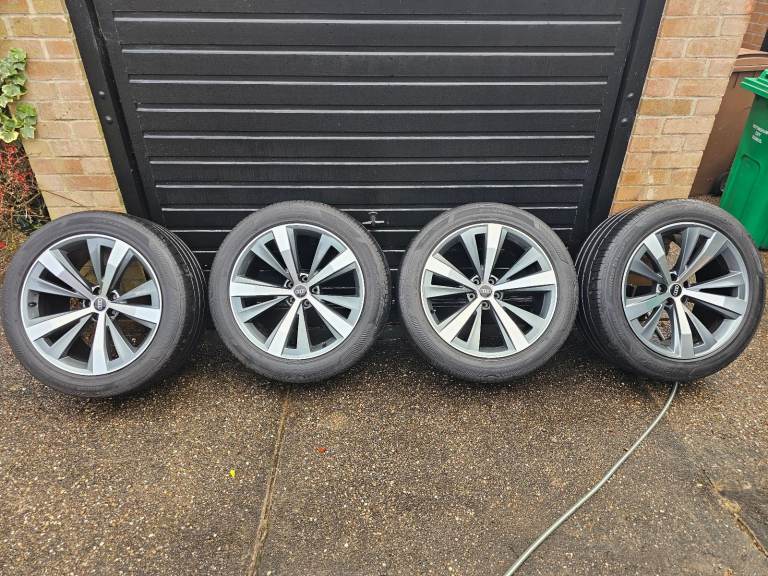 21 inch OEM alloys plus Hankook Tyres x 4 Audi 