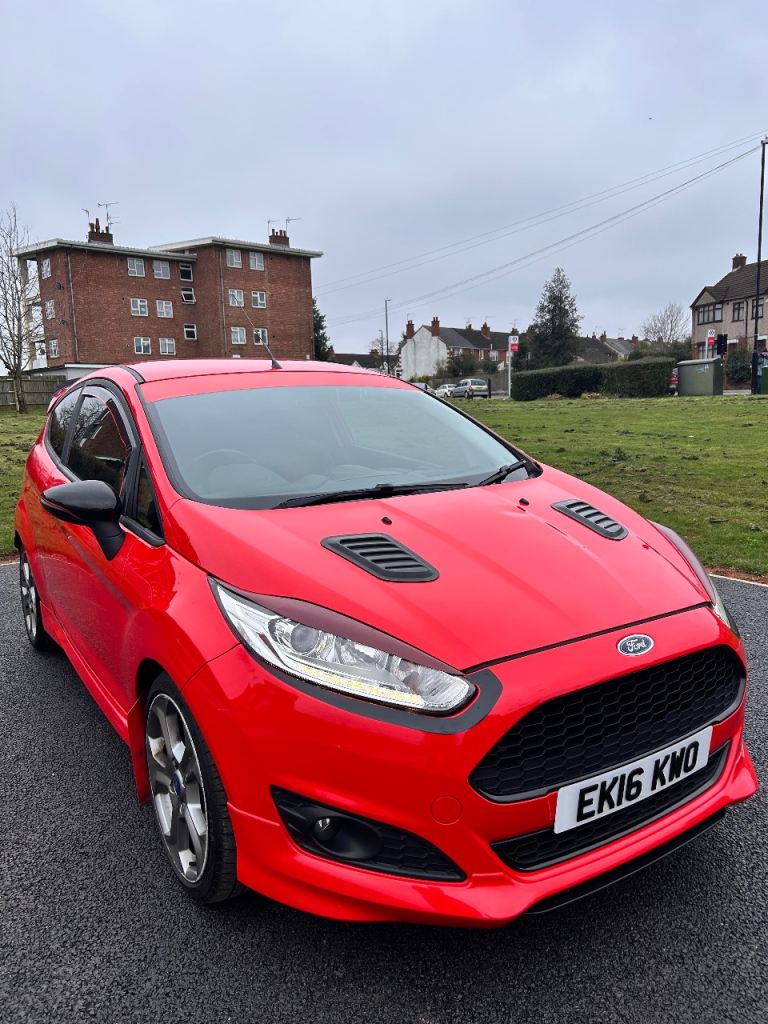 Ford, FIESTA, Hatchback, 2016, Manual, 998 (cc), 3 doors