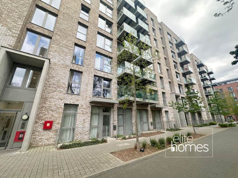 Beautifully appointed two-bedroom residence, ideally located in the heart of Newham, E13.