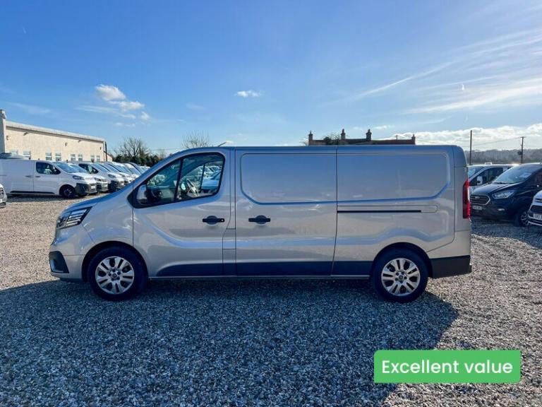 2022 Renault Trafic LWB L2H1 Sport L130 Air Con Alloys Nav Sensors EURO 6 NO VAT Panel Van Diesel...