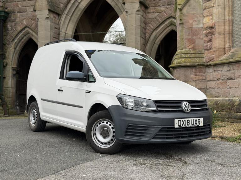 2018 VOLKSWAGEN CADDY 2.0 TDI C20 BlueMotion Rear carpeted