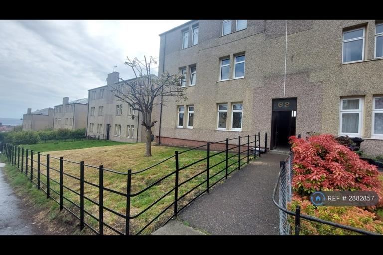 2 bedroom flat in Court St North, Dundee, DD3 (2 bed) (#2882857)