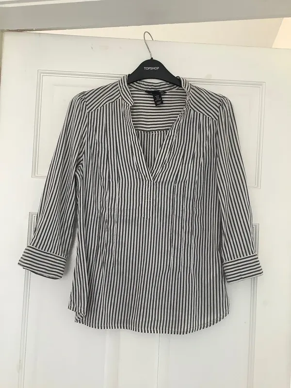 H&M Ladies Top Size 8
