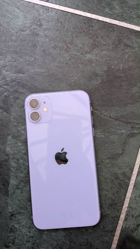 iPhone 11 