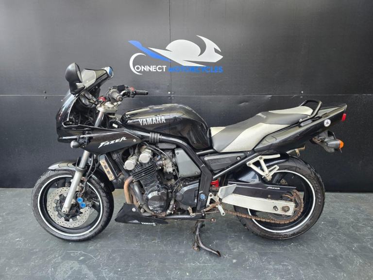 YAMAHA FZS 600 FAZER PROJECT BIKE 1999
