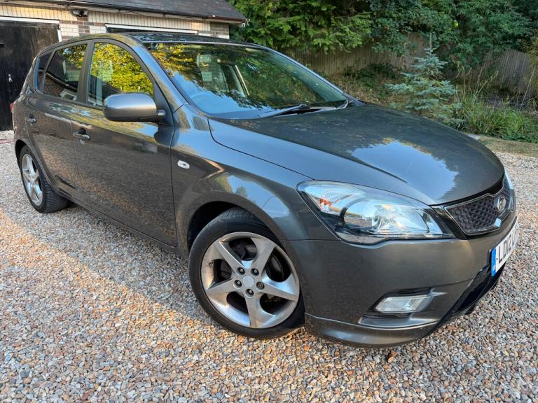 2012 Kia Ceed 1.6 CRDi 3 Hatchback 5dr Diesel Auto Euro 5 (113 bhp) Hatchback Diesel Automatic